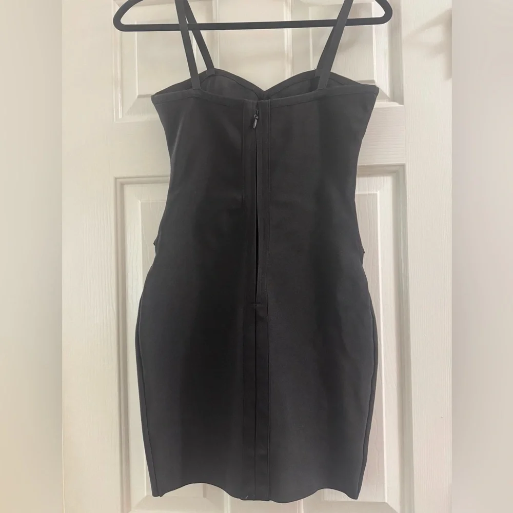 Missguided Laced Up Black Bodycon Dress - Picture 2 of 4